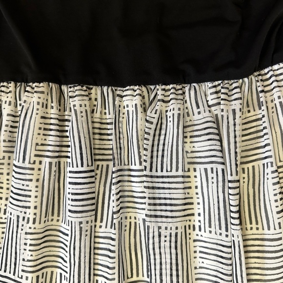 NWT Apt 9 maxi dress black and white size large - Picture 3 of 5